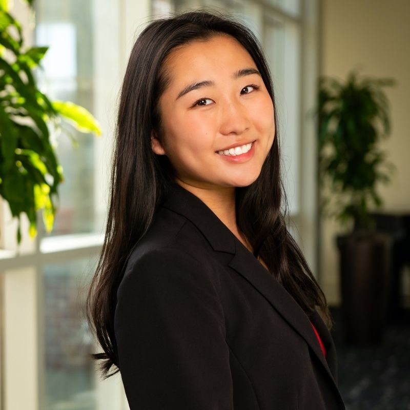 Jenna Cho ’27