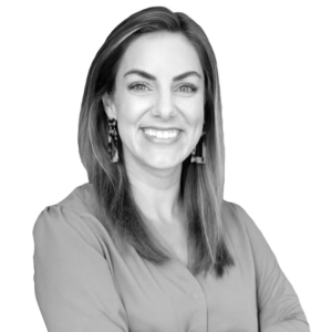 Photo of Laura Warren