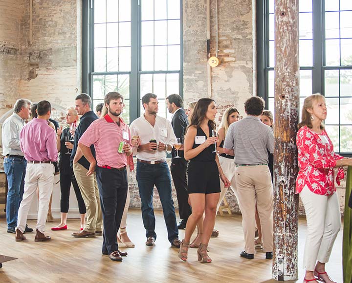 UGA alumni and friends gather in the Cedar Room in Charleston, SC.