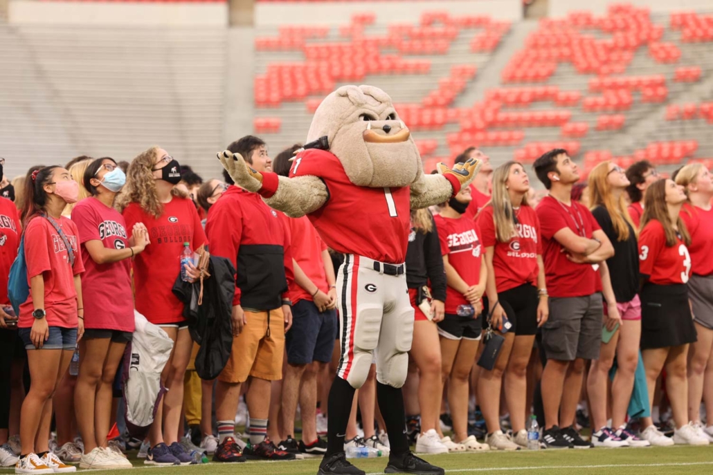 Hairy Dawg at Class of 2025 Freshman Welcome