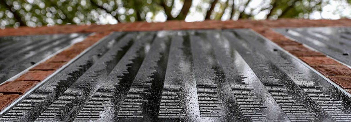 Senior Signature Plaque