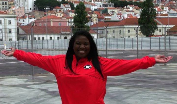 Ebonie Medious (AB '17) in France with the UGA à Paris study aboard program.